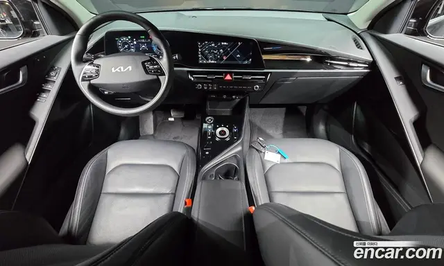 Kia Niro 2023 0.2 автомат (гидро), миниатюра 9