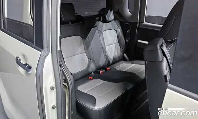 Kia Ray 2018 1.0 автомат (гидро), миниатюра 11