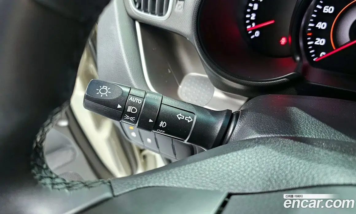 Kia Ray 2018 1.0 автомат (гидро), фото 18