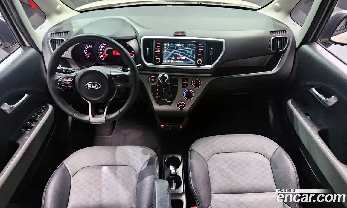 Kia Ray 2018 1.0 автомат (гидро), фото 7