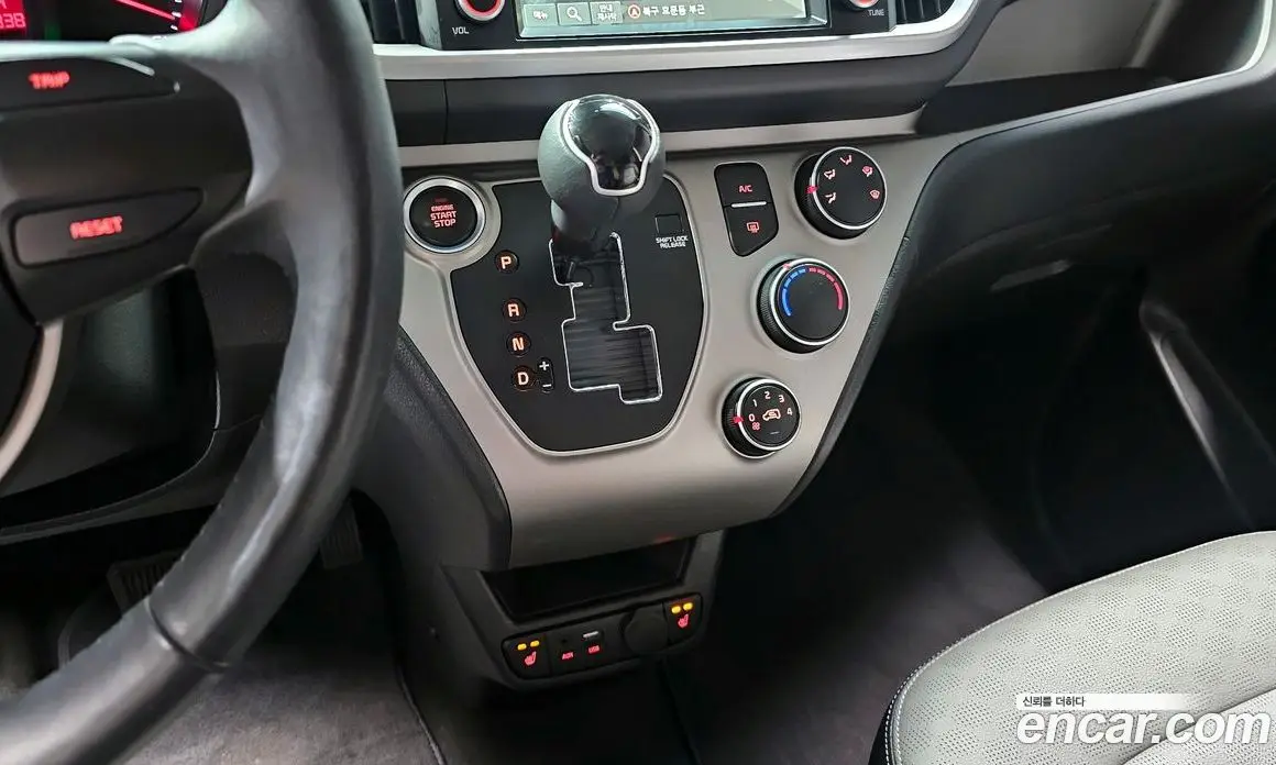 Kia Ray 2018 1.0 автомат (гидро), фото 9