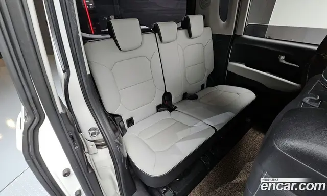 Kia Ray 2023 1.0 автомат (гидро), миниатюра 11