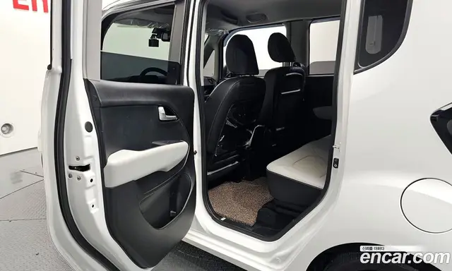 Kia Ray 2023 1.0 автомат (гидро), миниатюра 12