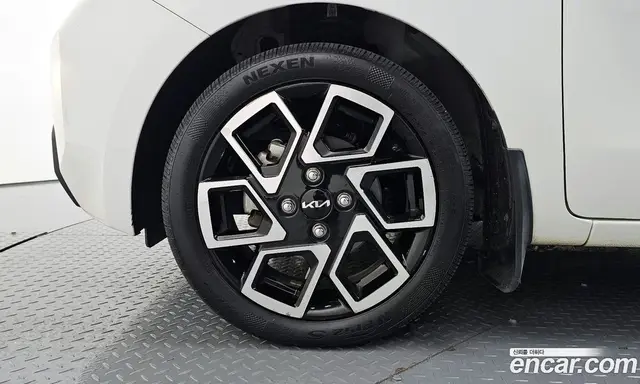 Kia Ray 2023 1.0 автомат (гидро), миниатюра 5