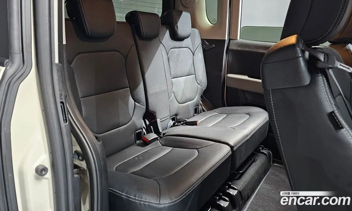 Kia Ray 2024 1.0 автомат (гидро), фото 16