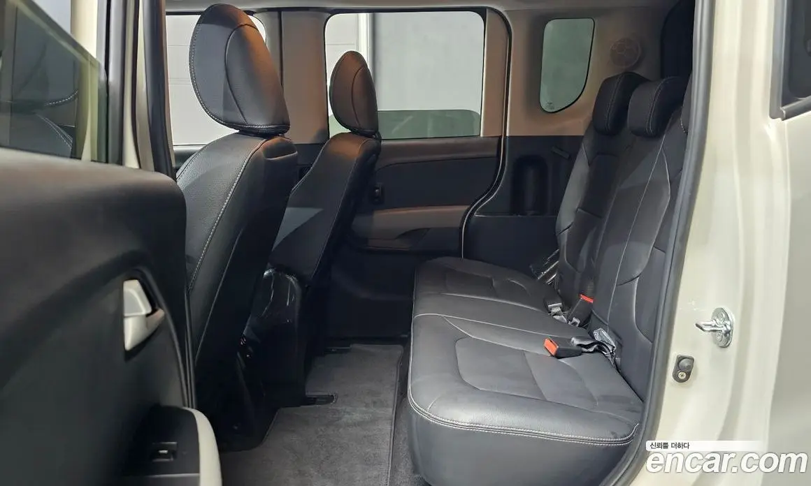 Kia Ray 2024 1.0 автомат (гидро), фото 18