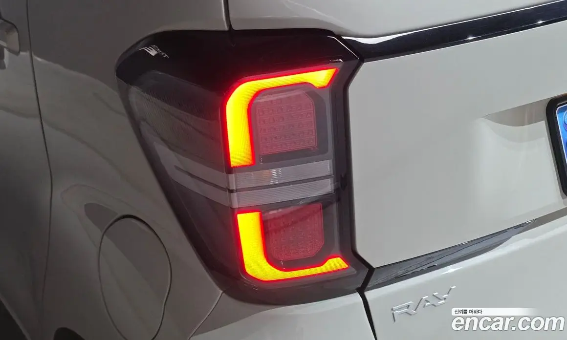 Kia Ray 2024 1.0 автомат (гидро), фото 9