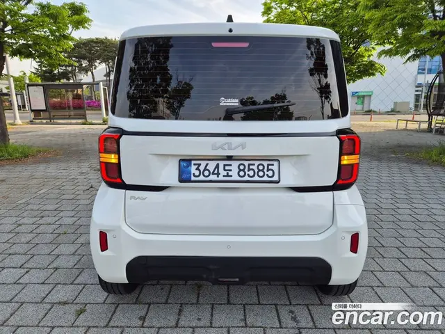 Kia Ray 2025 1.0 автомат (гидро), миниатюра 5