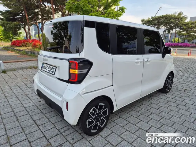Kia Ray 2025 1.0 автомат (гидро), миниатюра 6