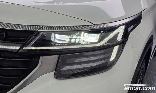 Kia Seltos 2022 1.6 автомат (гидро), миниатюра 8
