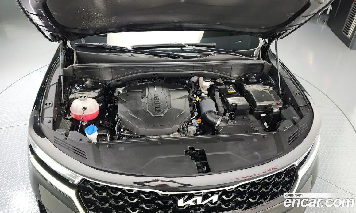 Kia Sorento 2023 2.2 автомат (гидро), фото 6