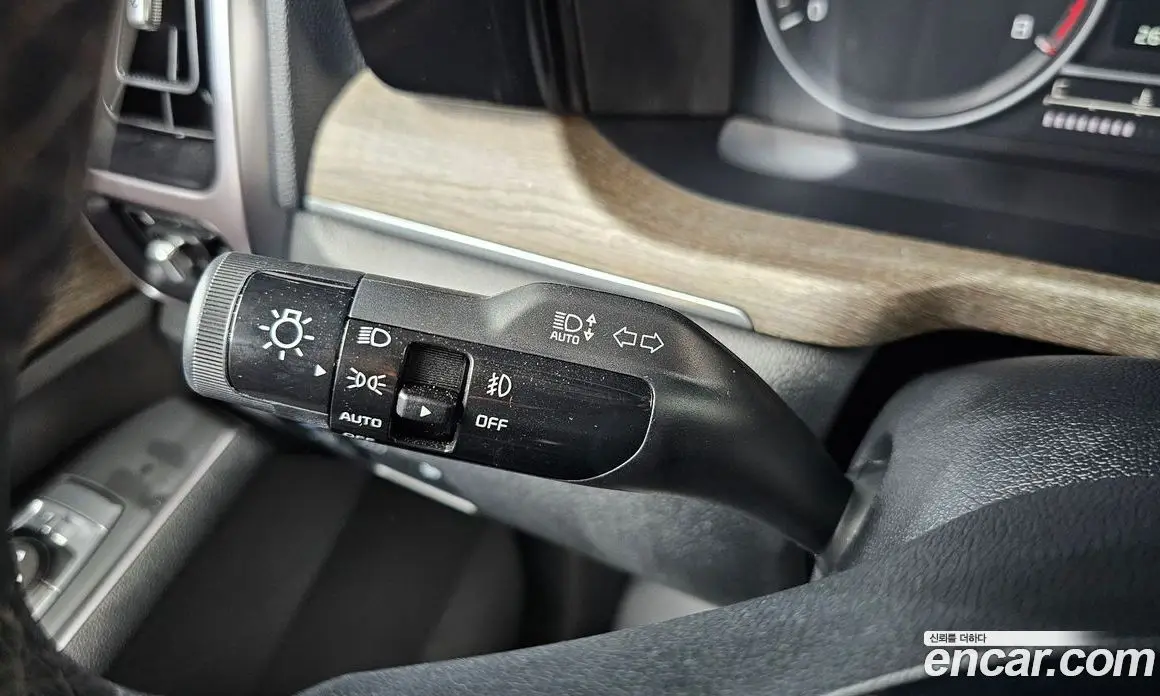 Kia Sorento 2023 2.5 автомат (гидро), фото 17