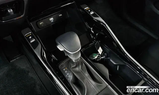 Kia Sorento 2023 2.5 автомат (гидро), миниатюра 9