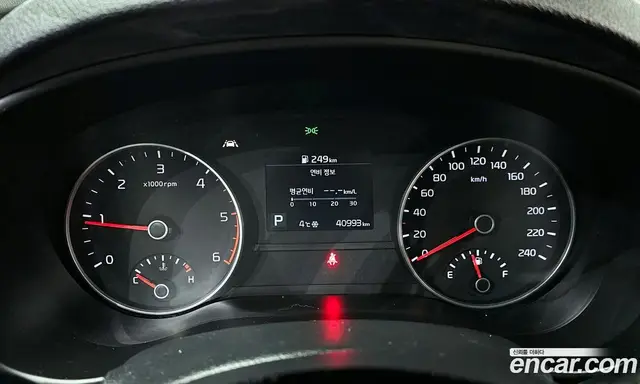 Kia Sportage 2018 1.6 автомат (гидро), миниатюра 8