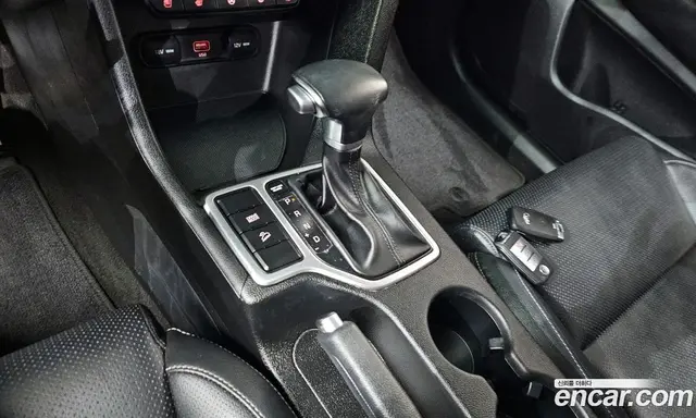Kia Sportage 2018 1.6 автомат (гидро), миниатюра 9