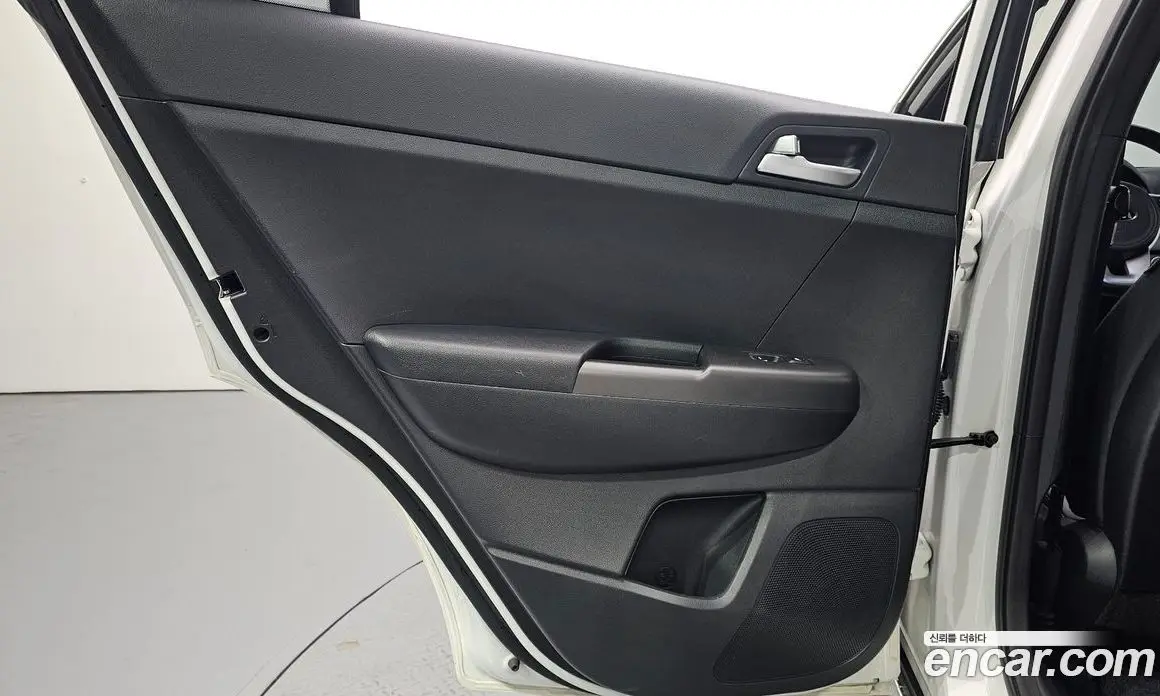 Kia Sportage 2019 2.0 автомат (гидро), фото 15