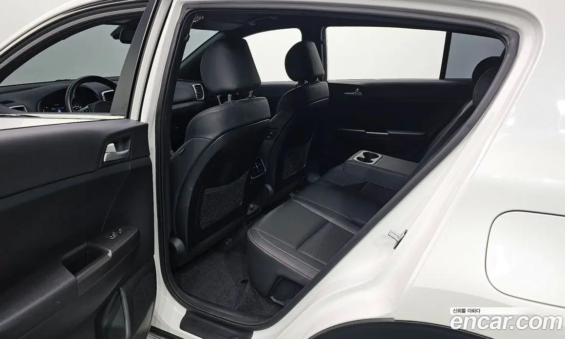 Kia Sportage 2019 2.0 автомат (гидро), фото 18