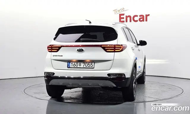 Kia Sportage 2019 2.0 автомат (гидро), миниатюра 4