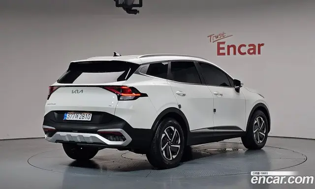 Kia Sportage 2022 1.6 автомат (гидро), миниатюра 2