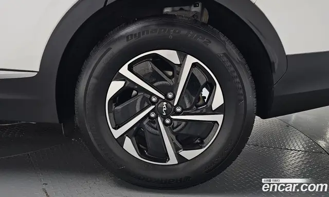 Kia Sportage 2022 1.6 автомат (гидро), миниатюра 7