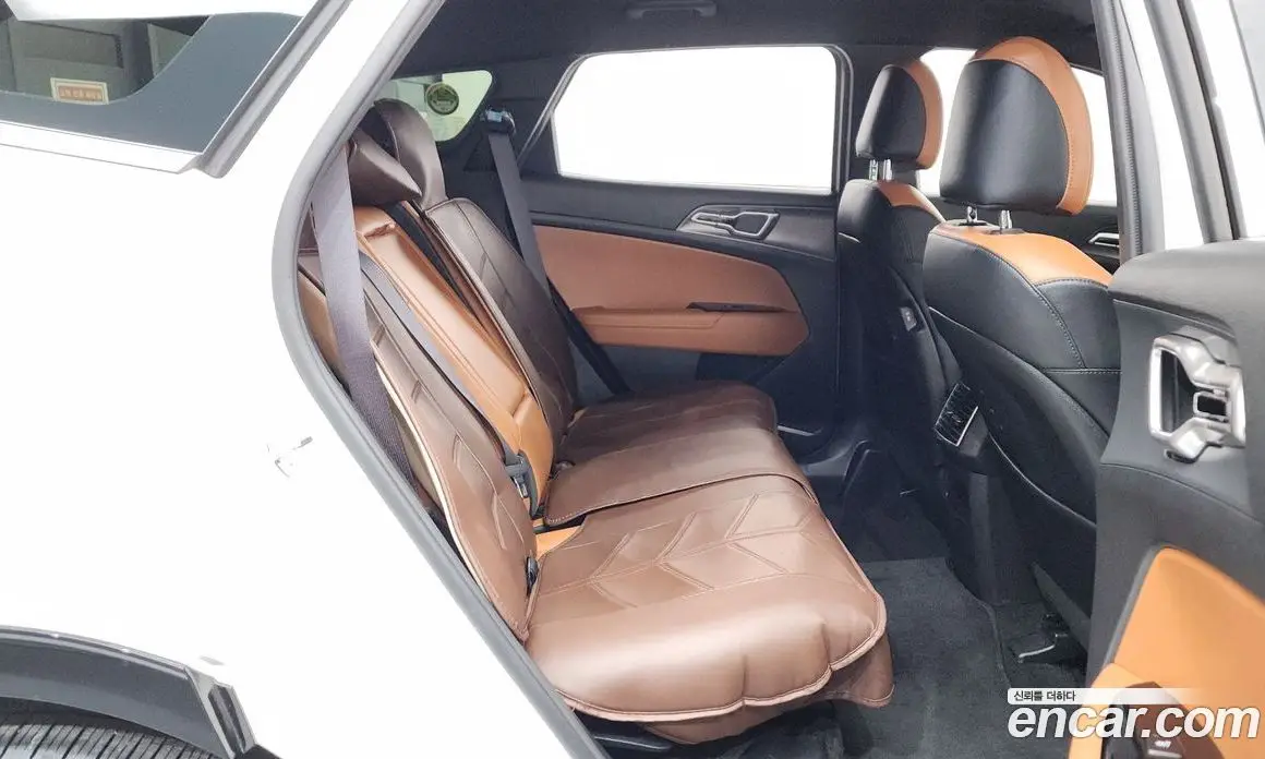 Kia Sportage 2023 1.6 автомат (гидро), фото 17