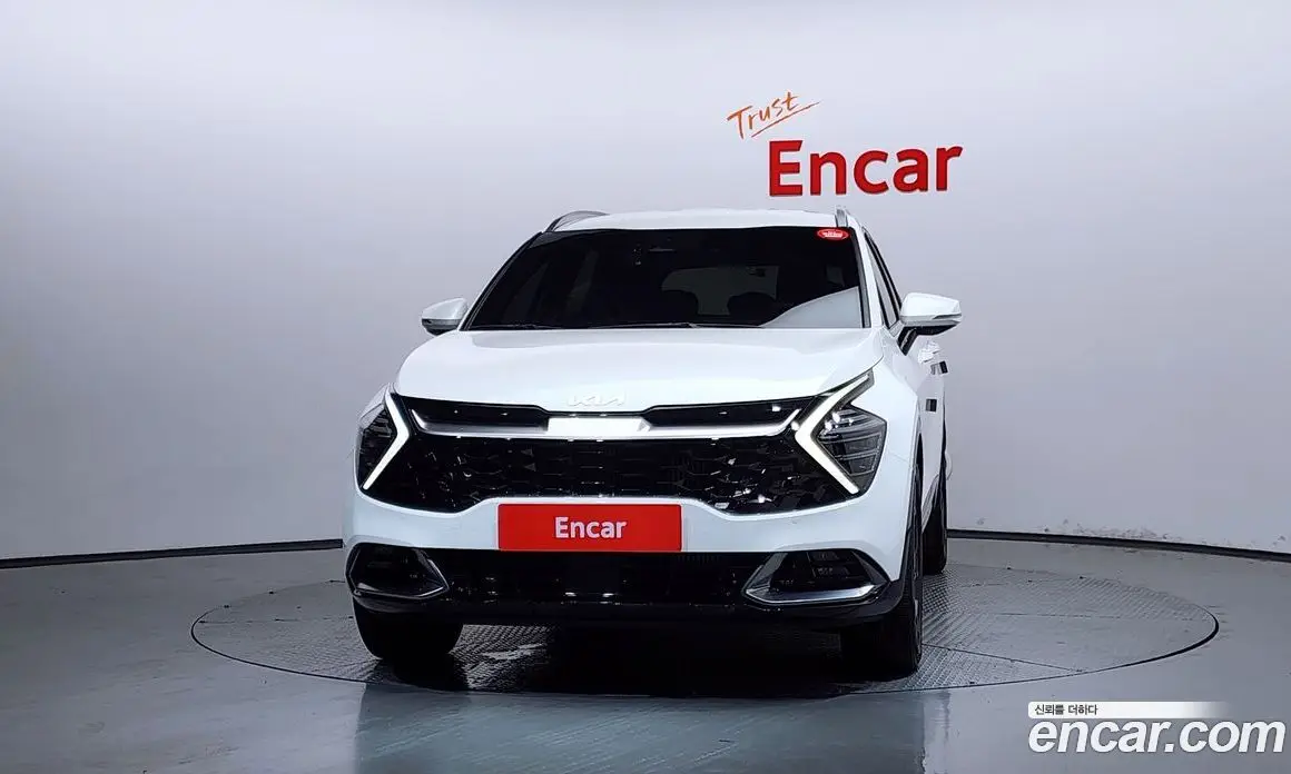 Kia Sportage 2023 1.6 автомат (гидро), фото 3