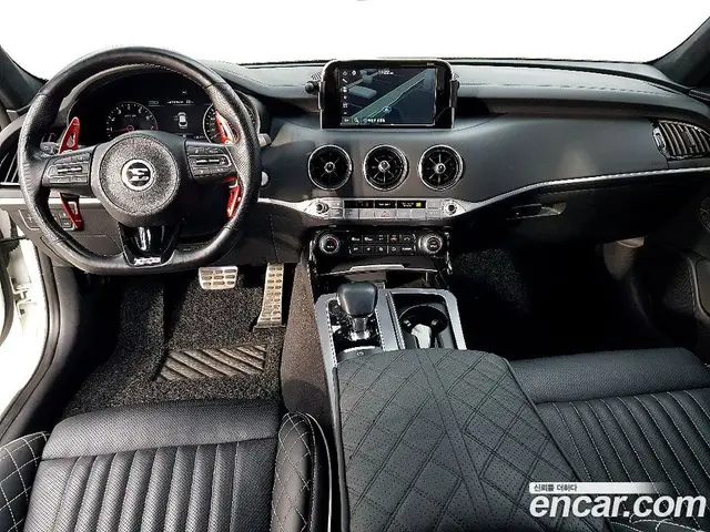 Kia Stinger 2017 2.0 автомат (гидро), миниатюра 5