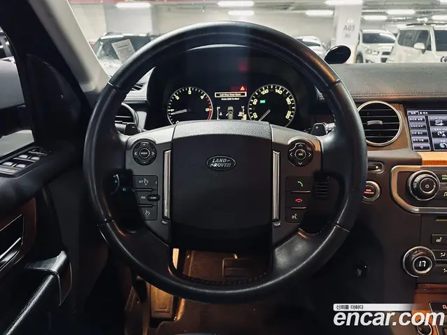 Land Rover Discovery 2012 3.0 автомат (гидро), миниатюра 12