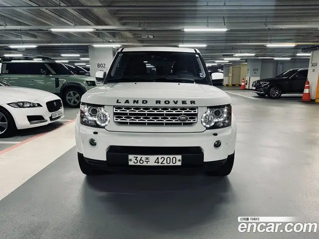 Land Rover Discovery 2012 3.0 автомат (гидро), миниатюра 3