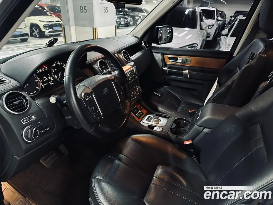 Land Rover Discovery 2012 3.0 автомат (гидро), фото 10