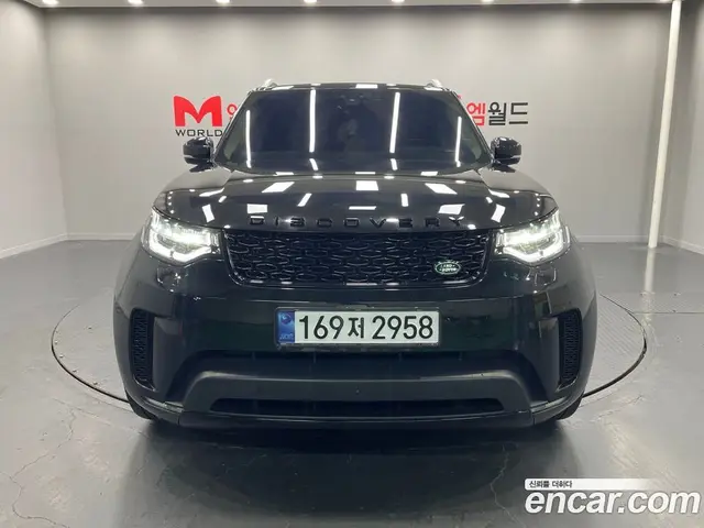 Land Rover Discovery 2018 3.0 автомат (гидро), миниатюра 2