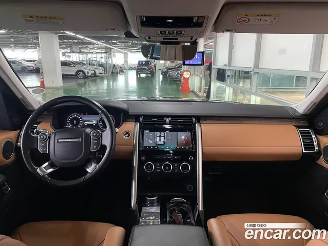 Land Rover Discovery 2018 3.0 автомат (гидро), миниатюра 5