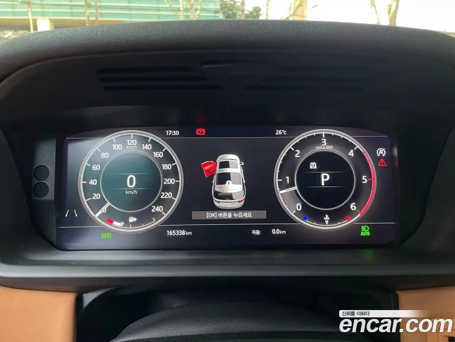 Land Rover Discovery 2018 3.0 автомат (гидро), фото 7