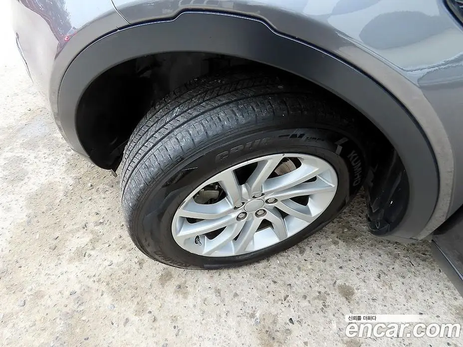 Land Rover Discovery Sport 2018 2.0 автомат (гидро), фото 20