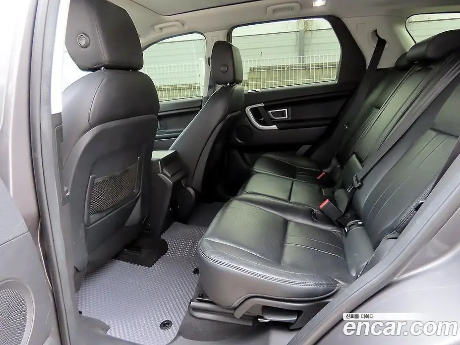 Land Rover Discovery Sport 2018 2.0 автомат (гидро), фото 6