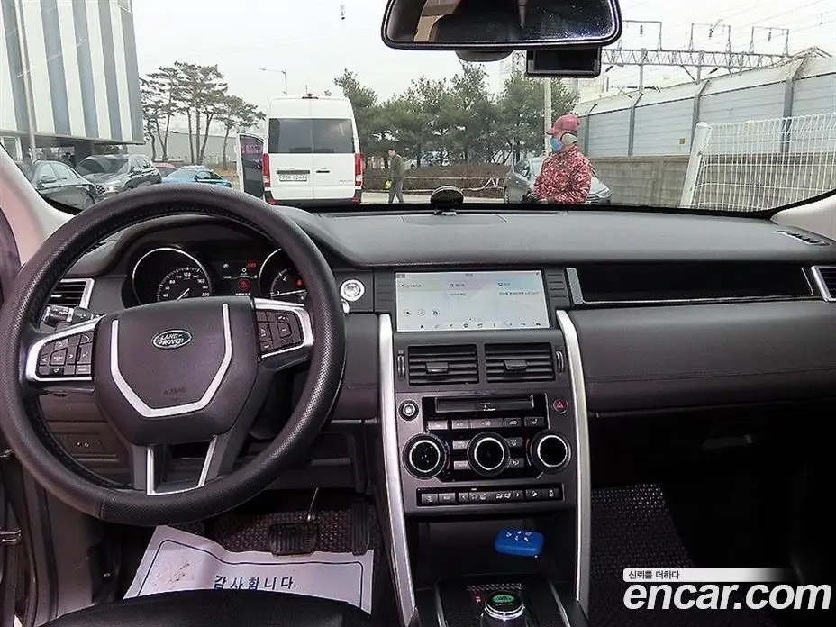 Land Rover Discovery Sport 2018 2.0 автомат (гидро), фото 7