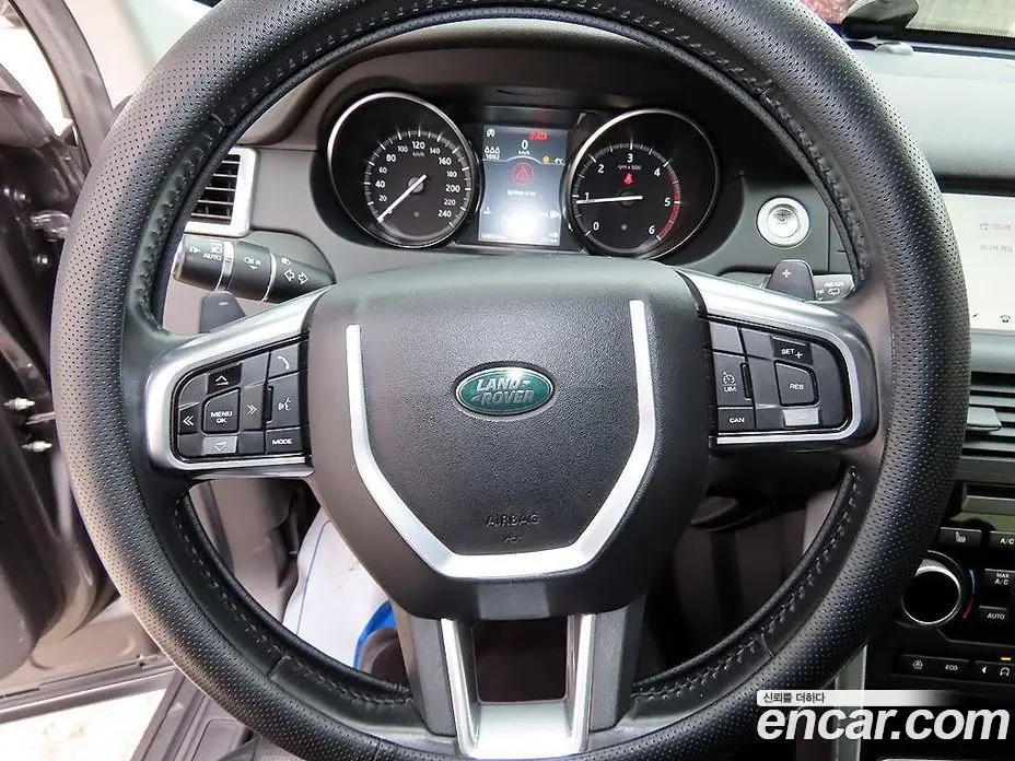 Land Rover Discovery Sport 2018 2.0 автомат (гидро), фото 8