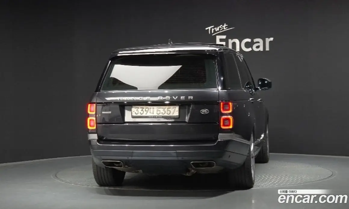 Land Rover Range Rover 2018 5.0 автомат (гидро), фото 4