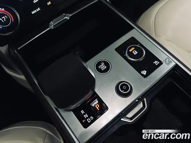 Land Rover Range Rover 2023 4.4 автомат (гидро), миниатюра 9