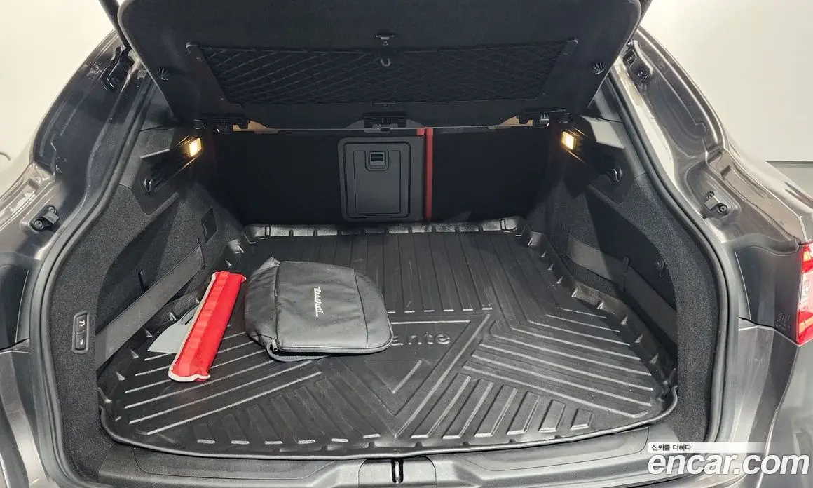 Maserati Levante 2018 3.0 автомат (гидро), фото 25 Maserati Levante 2018 3.0 автомат (гидро), фото 25