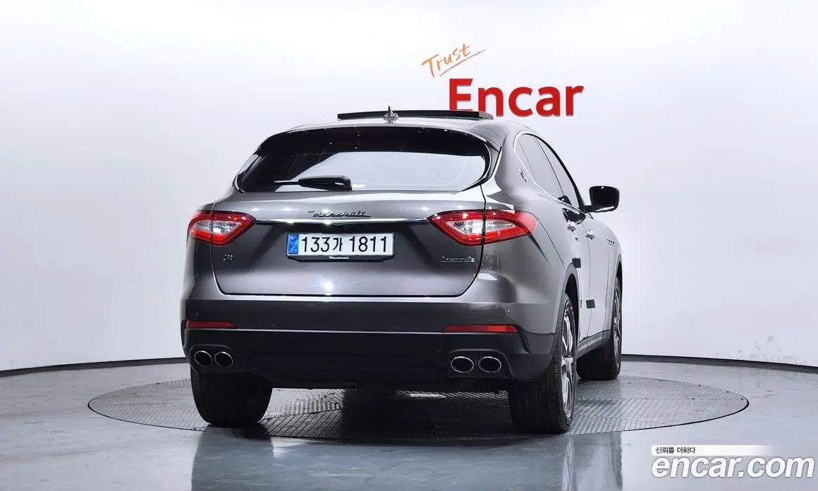 Maserati Levante 2018 3.0 автомат (гидро), фото 4 Maserati Levante 2018 3.0 автомат (гидро), фото 4