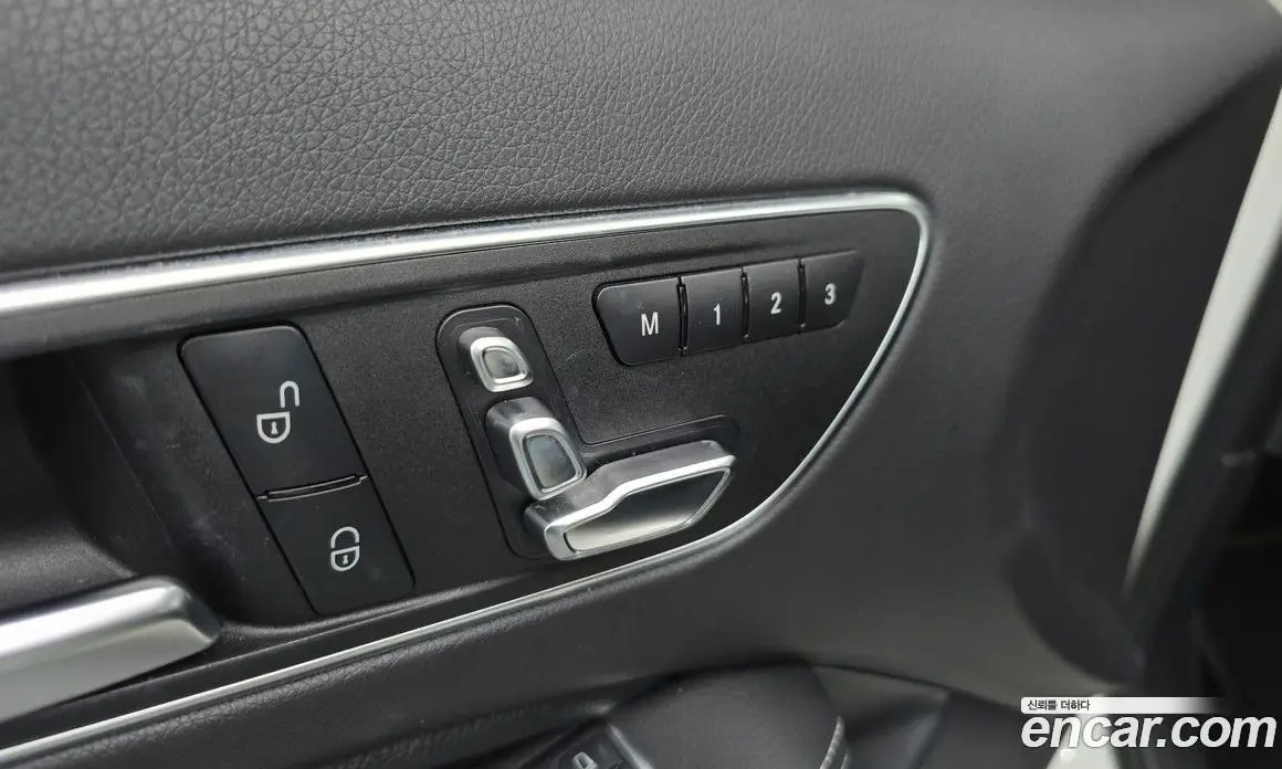 Mercedes-Benz A-Class 2017 1.6 гидро, фото 19