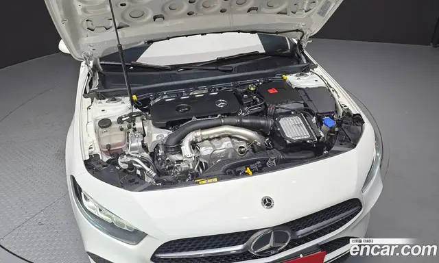 Mercedes-Benz A-Class 2024 2.0 гидро, миниатюра 6 Mercedes-Benz A-Class 2024 2.0 гидро, миниатюра 6