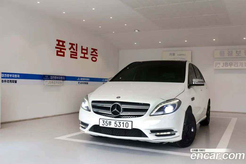 Mercedes-Benz B-Class 2013 1.8 гидро, фото 1 Mercedes-Benz B-Class 2013 1.8 гидро, фото 1