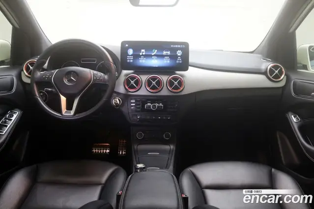 Mercedes-Benz B-Class 2013 1.8 гидро, миниатюра 2 Mercedes-Benz B-Class 2013 1.8 гидро, миниатюра 2
