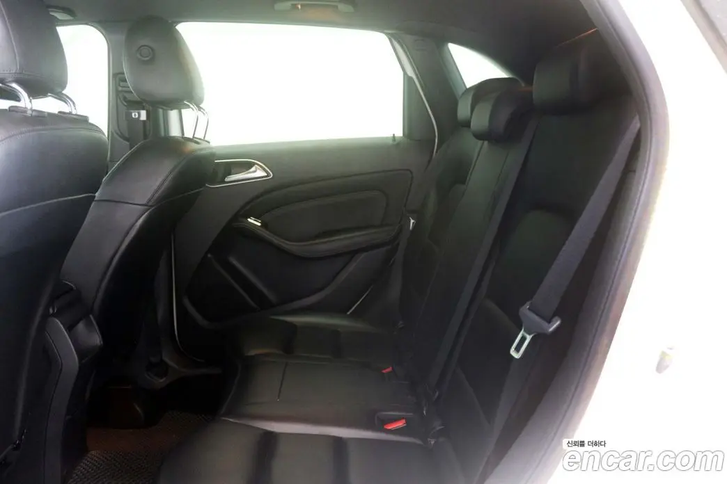 Mercedes-Benz B-Class 2013 1.8 гидро, фото 18 Mercedes-Benz B-Class 2013 1.8 гидро, фото 18