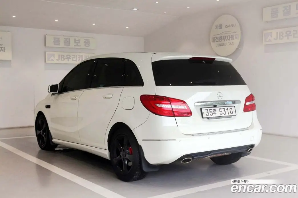 Mercedes-Benz B-Class 2013 1.8 гидро, фото 9 Mercedes-Benz B-Class 2013 1.8 гидро, фото 9