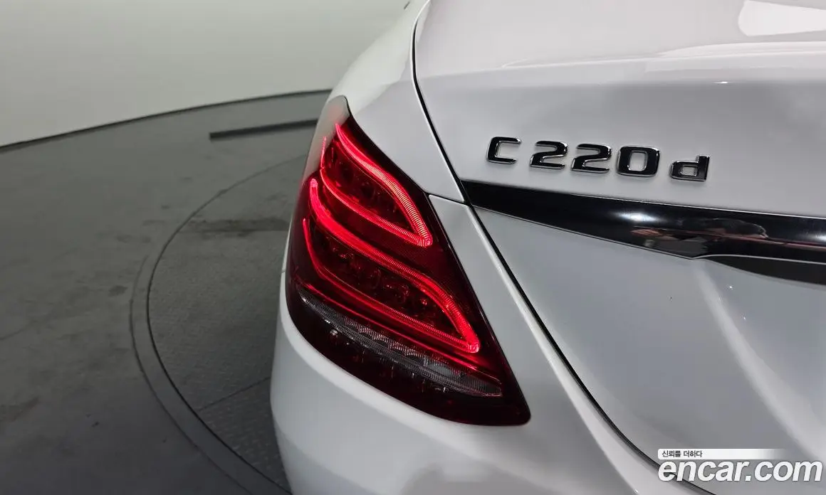 Mercedes-Benz C-Class 2017 2.1 гидро, фото 9