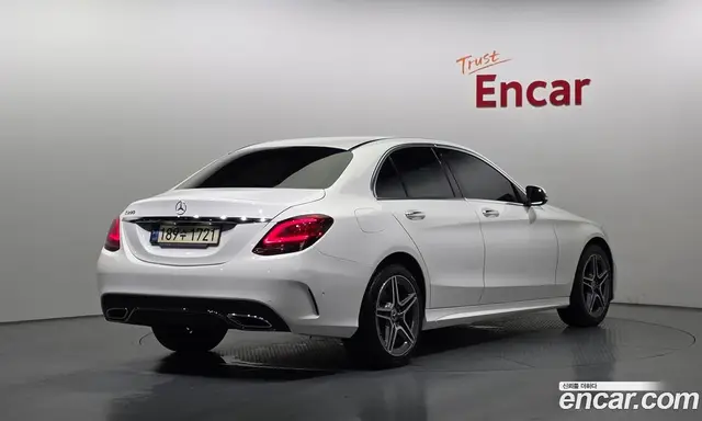 Mercedes-Benz C-Class 2021 2.0 гидро, миниатюра 2
