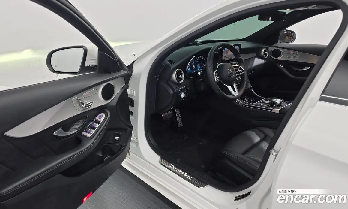Mercedes-Benz C-Class 2021 2.0 гидро, фото 10